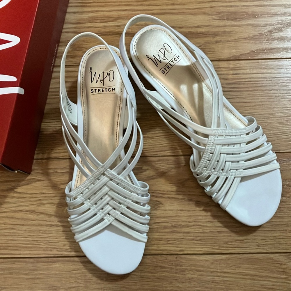 Impo White Strappy Sandals Casual Summer Sz 10